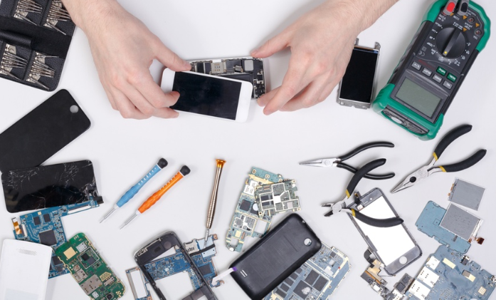 How Mobile Phone Repair in Kettering Adapts and Changing to Consumer Needs?