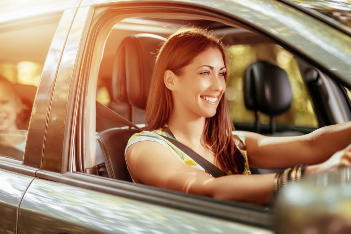 <strong>Driving Success: Your Guide to Connect Driving School London</strong>